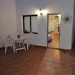 Apartamento Ayla 2 *