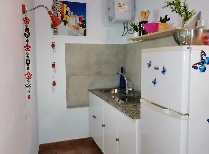 Apartamento Ayla 2 *