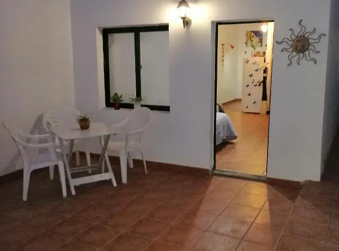 Apartamento Ayla 2 *